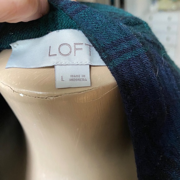 LOFT Blouse Size L - Picture 6 of 6